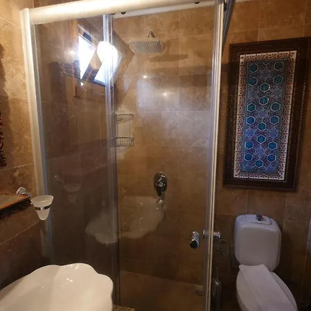 Nilya 3*