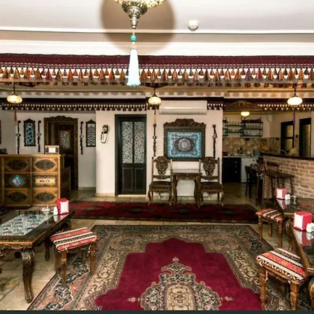 Nilya Πανσιόν