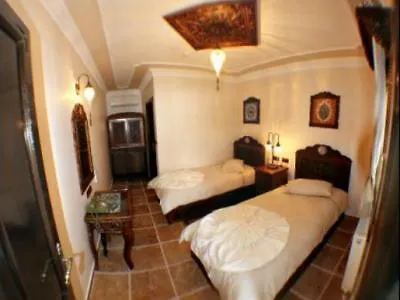 Konukevi Nilya Selçuk