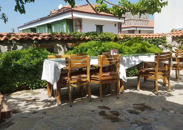 Nilya Vendégház 3*